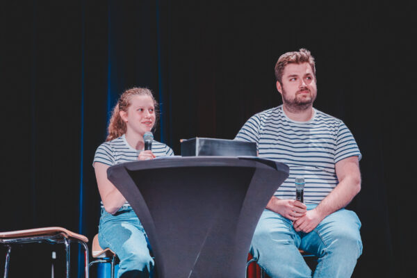 20260421EloquenSIMon the roots 0096